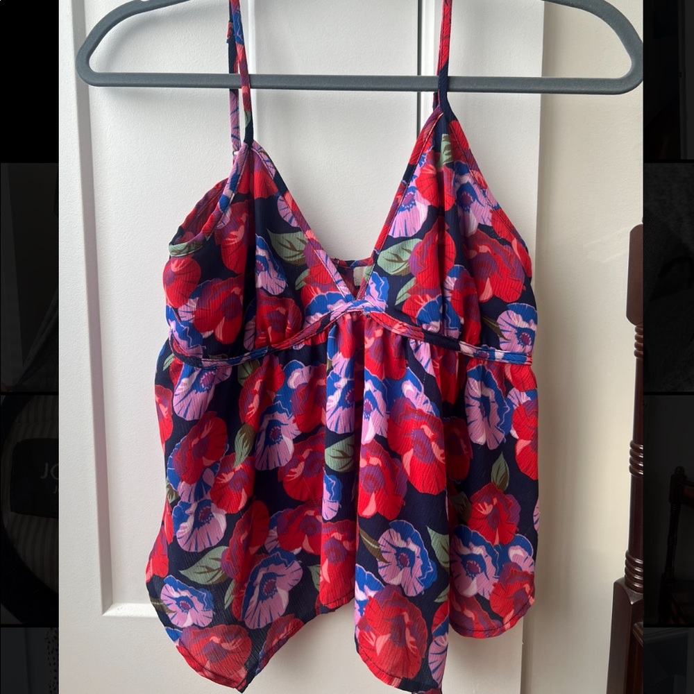 Flowered top